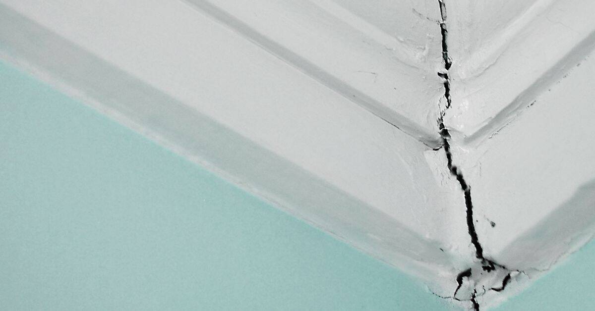 NHBRC registered builders - Cracked Ceiling