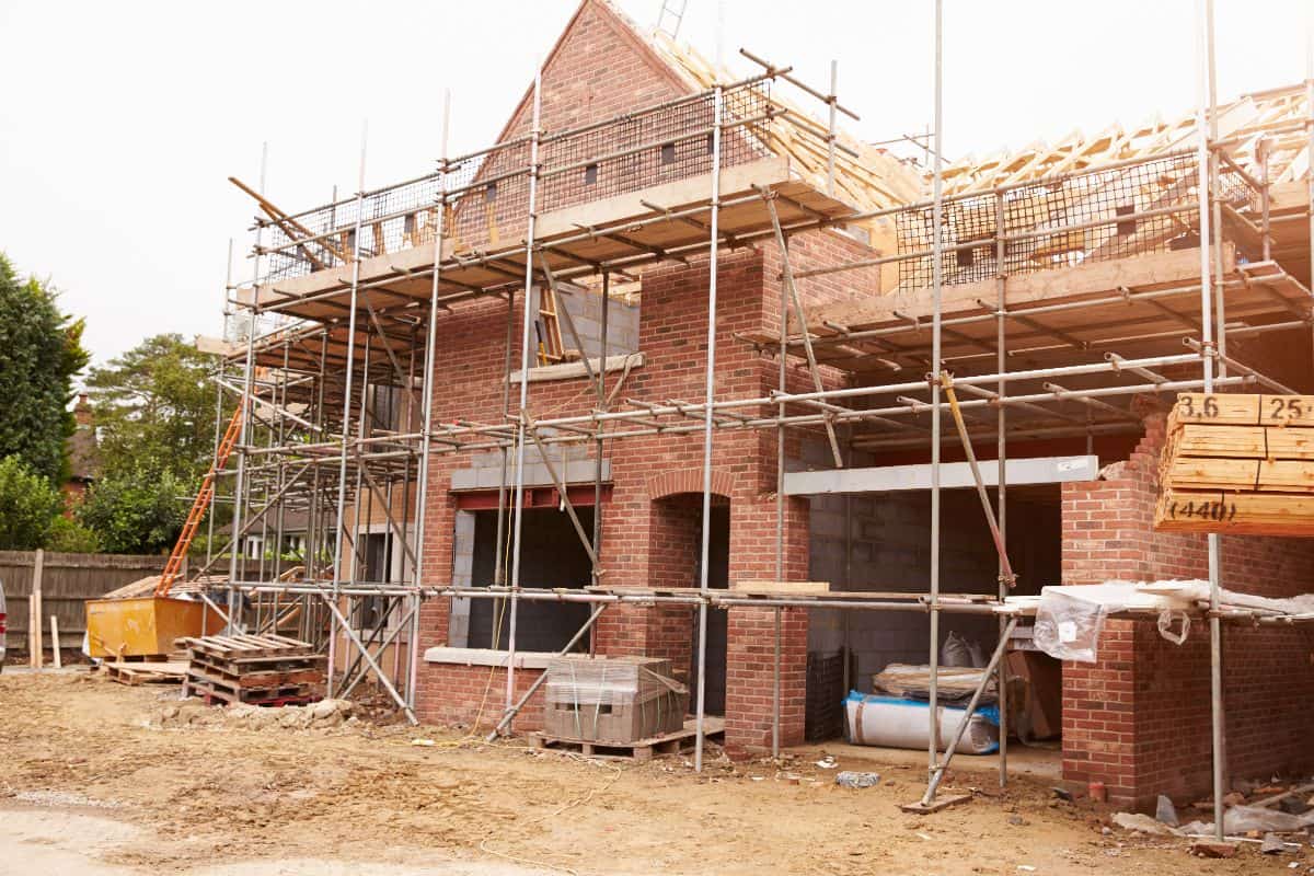 Custom home builders working on a new project