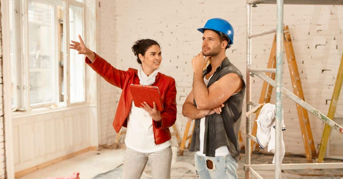 construction companies Cape Town - Client chatting with contractor